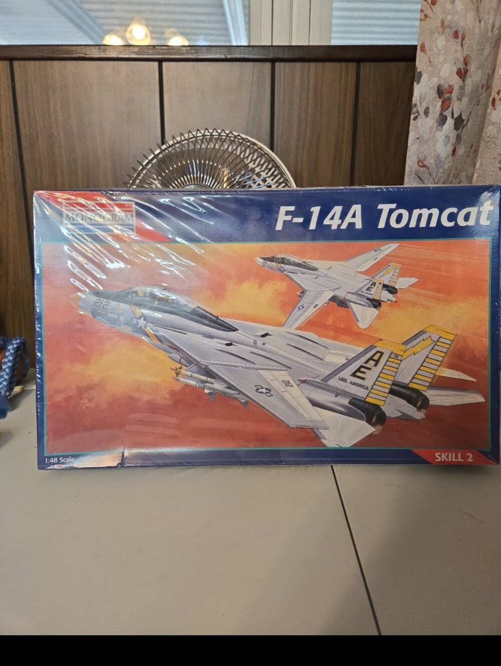 MONOGRAM F-14A Tomcat 1:48 Scale Model Kit Skill 2 New Sealed